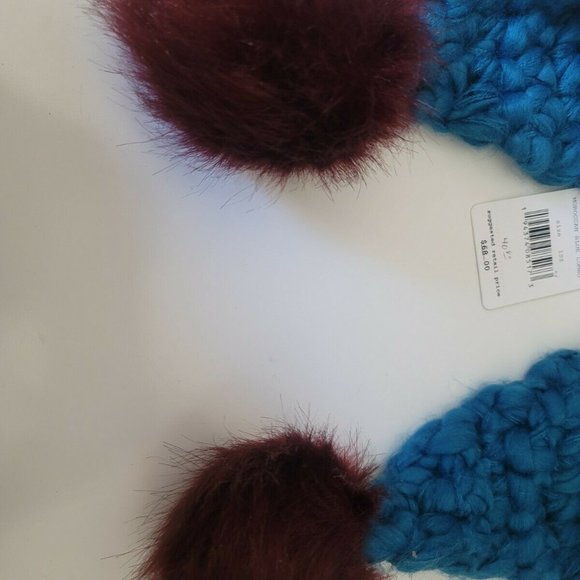 NWT Free People MOROCCAN BLUE COMBO Beanie Hat Pom Pom Knit - Picture 6 of 8